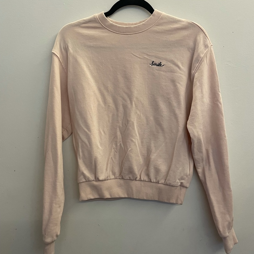 DIVIDED H&H sweat shirt.